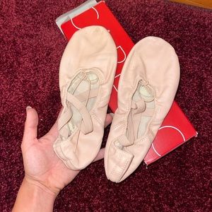 CAPEZIO split sole ballet dance slipper